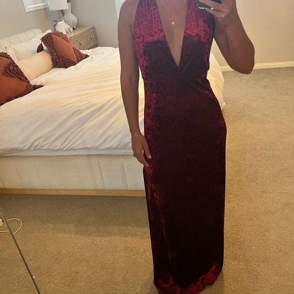 Lulu’s Dreams of Sheen Burgundy Velvet Convertible Maxi Dress, Small - Picture 5 of 7